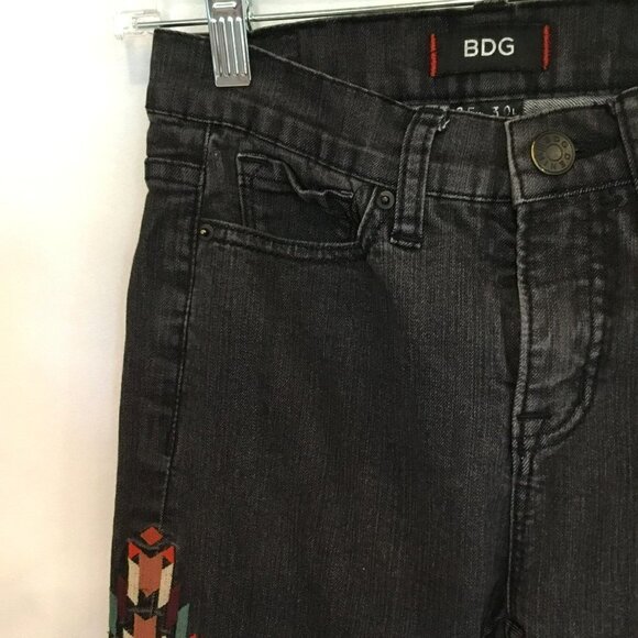BDG Urban Outfitters Jeans Black Wash Cigarette Ankle Aztec Embroidered Size 25 - Picture 7 of 8